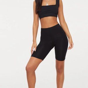 NWT Pretty Little Thing Black Bike shorts - Size US 6
